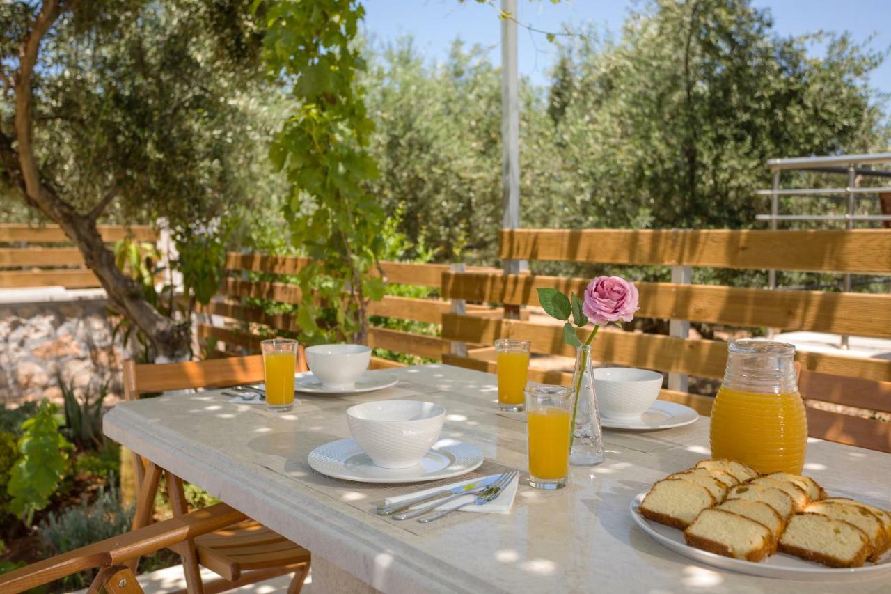 Villa Serenity Ajía Marína Kültér fotó
