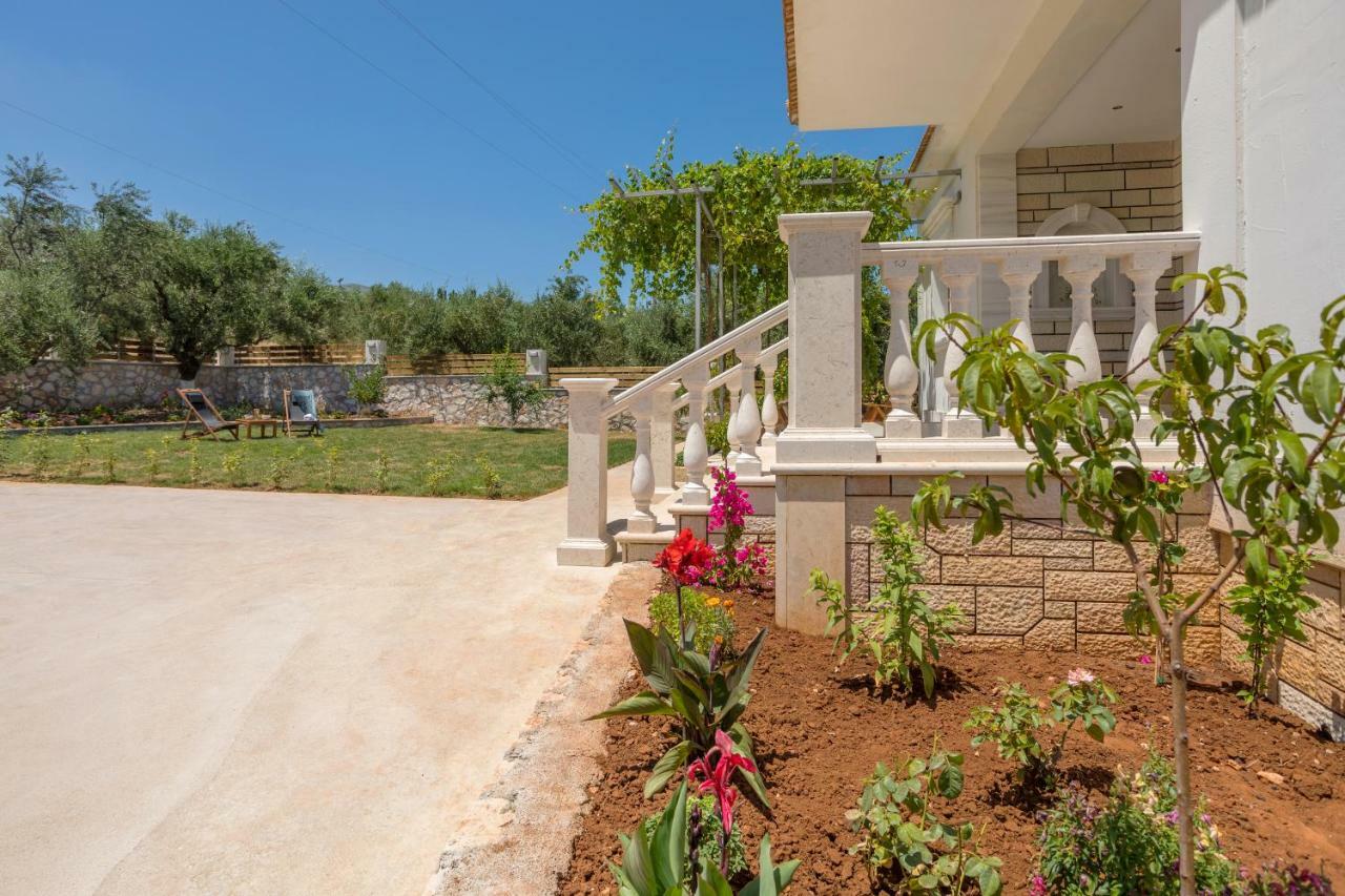 Villa Serenity Ajía Marína Kültér fotó