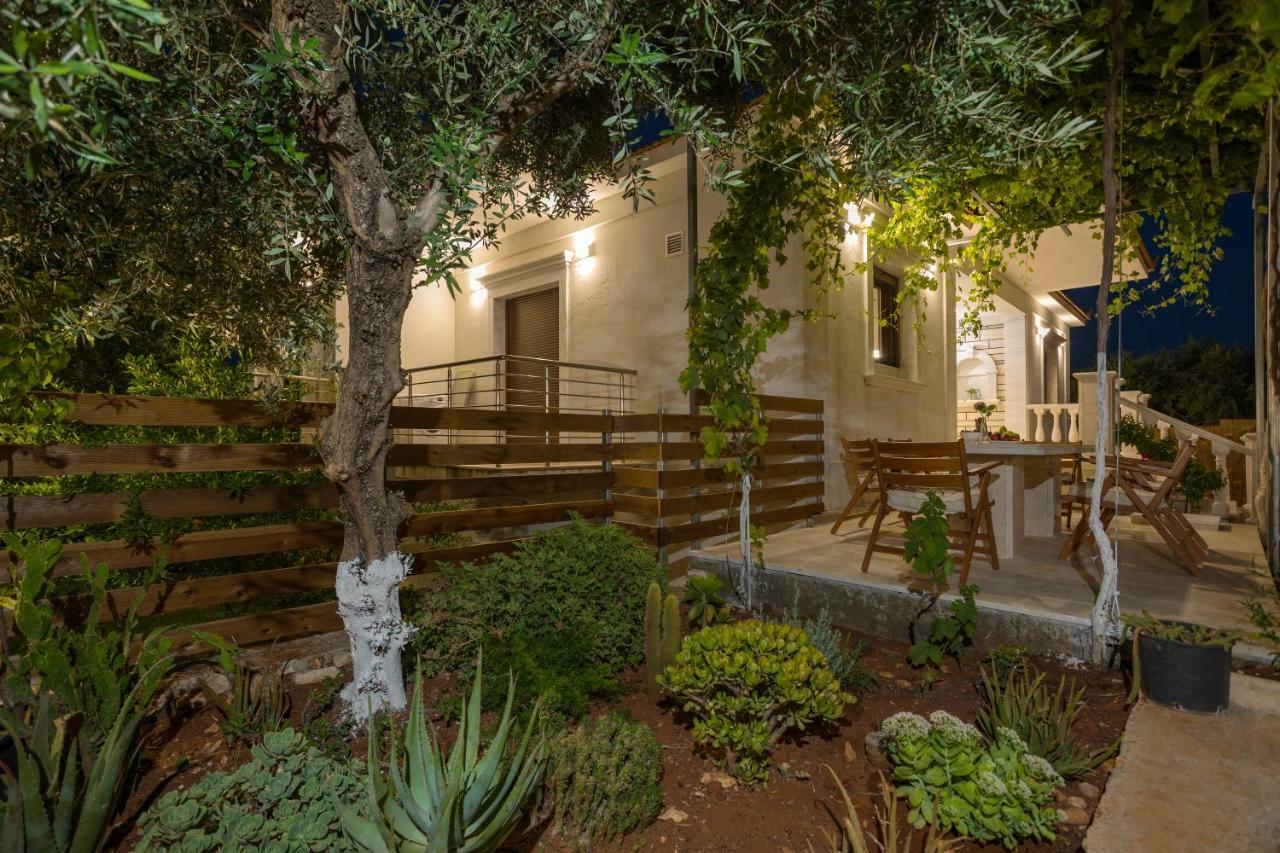 Villa Serenity Ajía Marína Kültér fotó